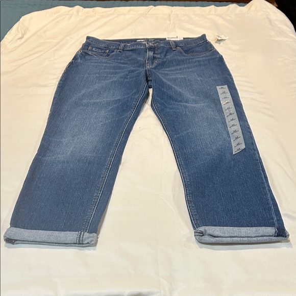 Old Navy Denim - Old Navy Women's Cropped Blue Jeans